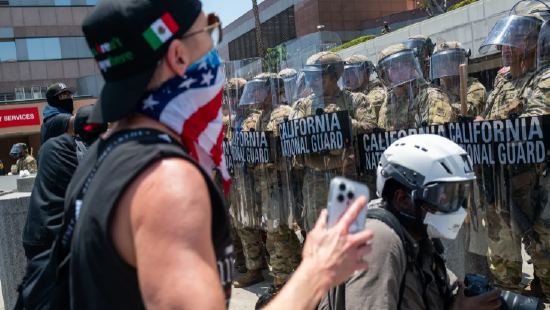 创牛配资 法官裁定：特朗普不得动用国民警卫队在加州执法及逮捕人员